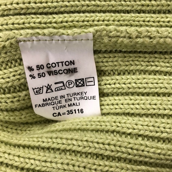 BELAMIE SWEATER SIZE MEDIUM - Picture 8 of 11